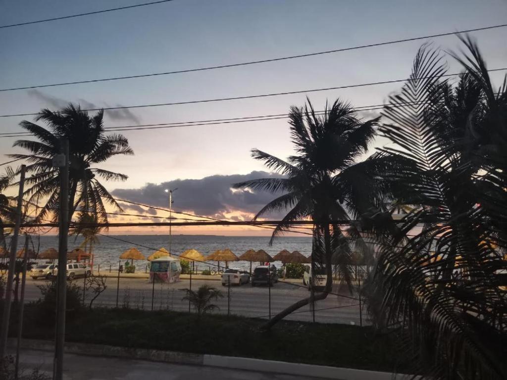 Casa Monik, A Dos Pasos De La Playa Villa Cancún Exteriör bild