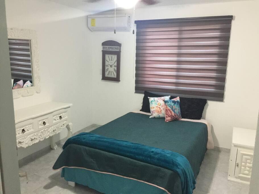 Casa Monik, A Dos Pasos De La Playa Villa Cancún Exteriör bild