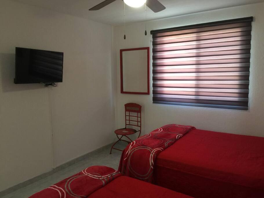 Casa Monik, A Dos Pasos De La Playa Villa Cancún Exteriör bild