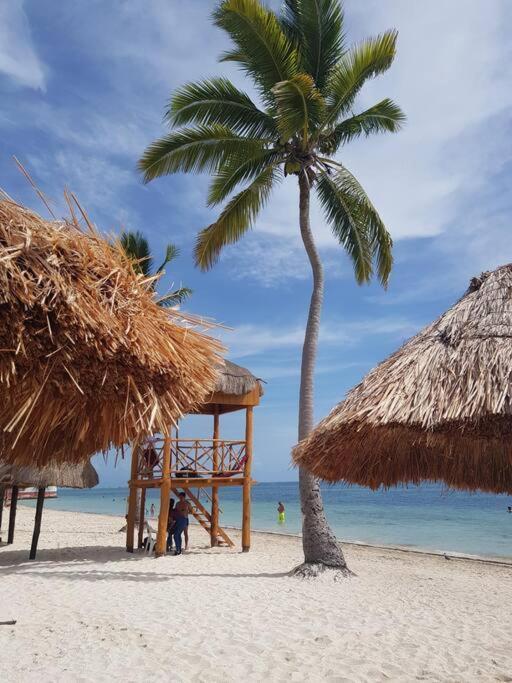 Casa Monik, A Dos Pasos De La Playa Villa Cancún Exteriör bild