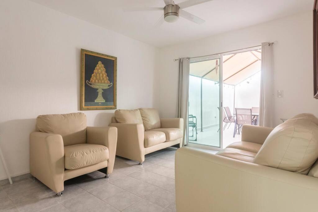 Casa Monik, A Dos Pasos De La Playa Villa Cancún Exteriör bild
